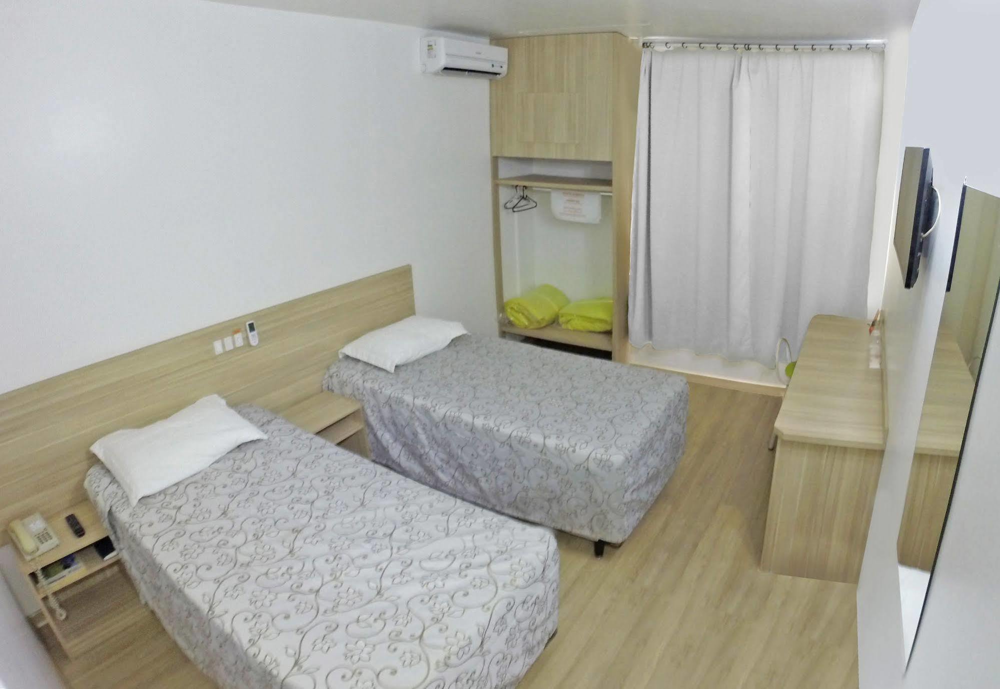 Hotel Vivendas Centro Erechim Bagian luar foto